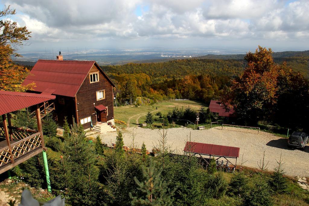 Hotel Karpatski Polonyny à Urych Chambre photo